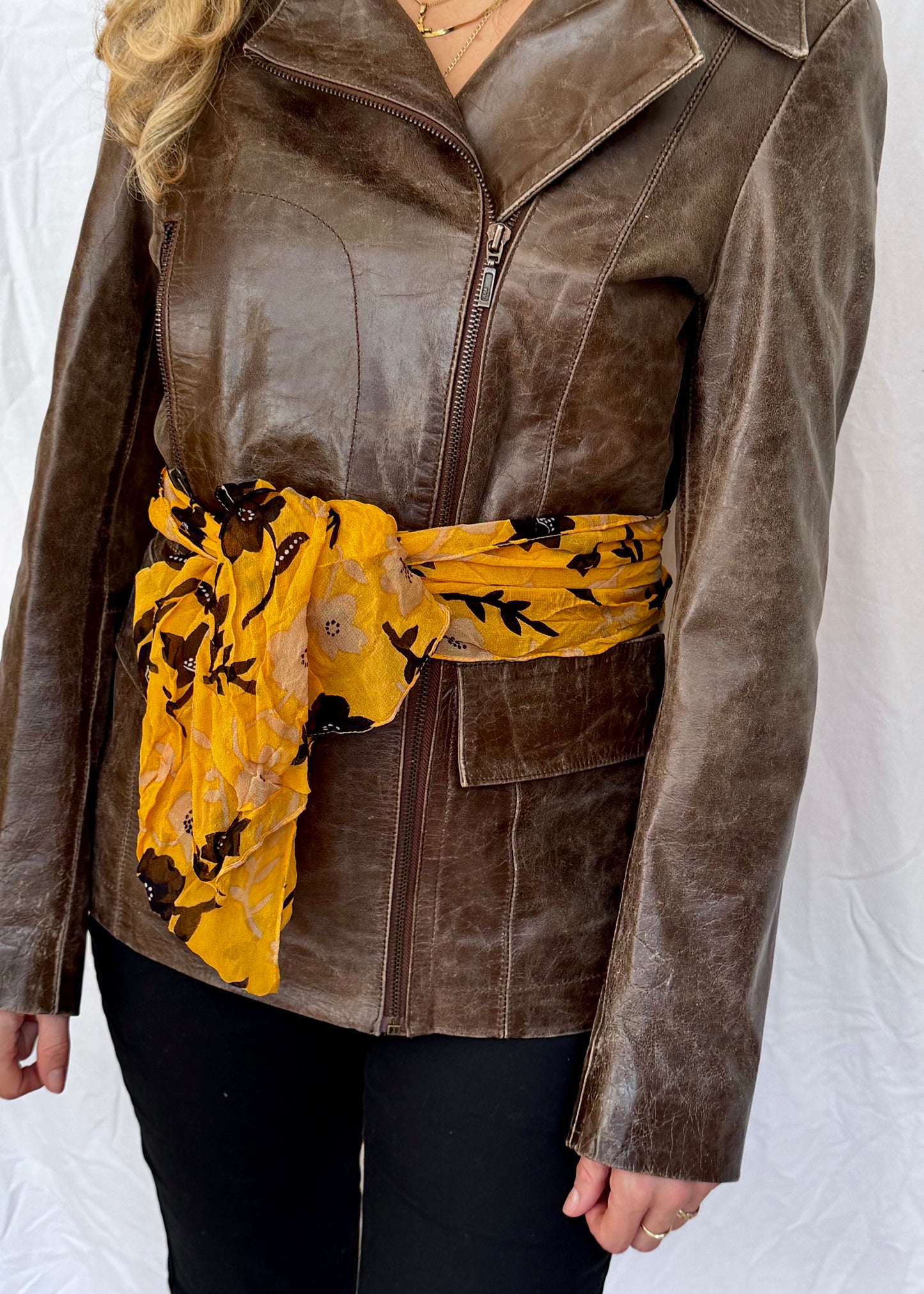 BROWN LEATHER JACKET