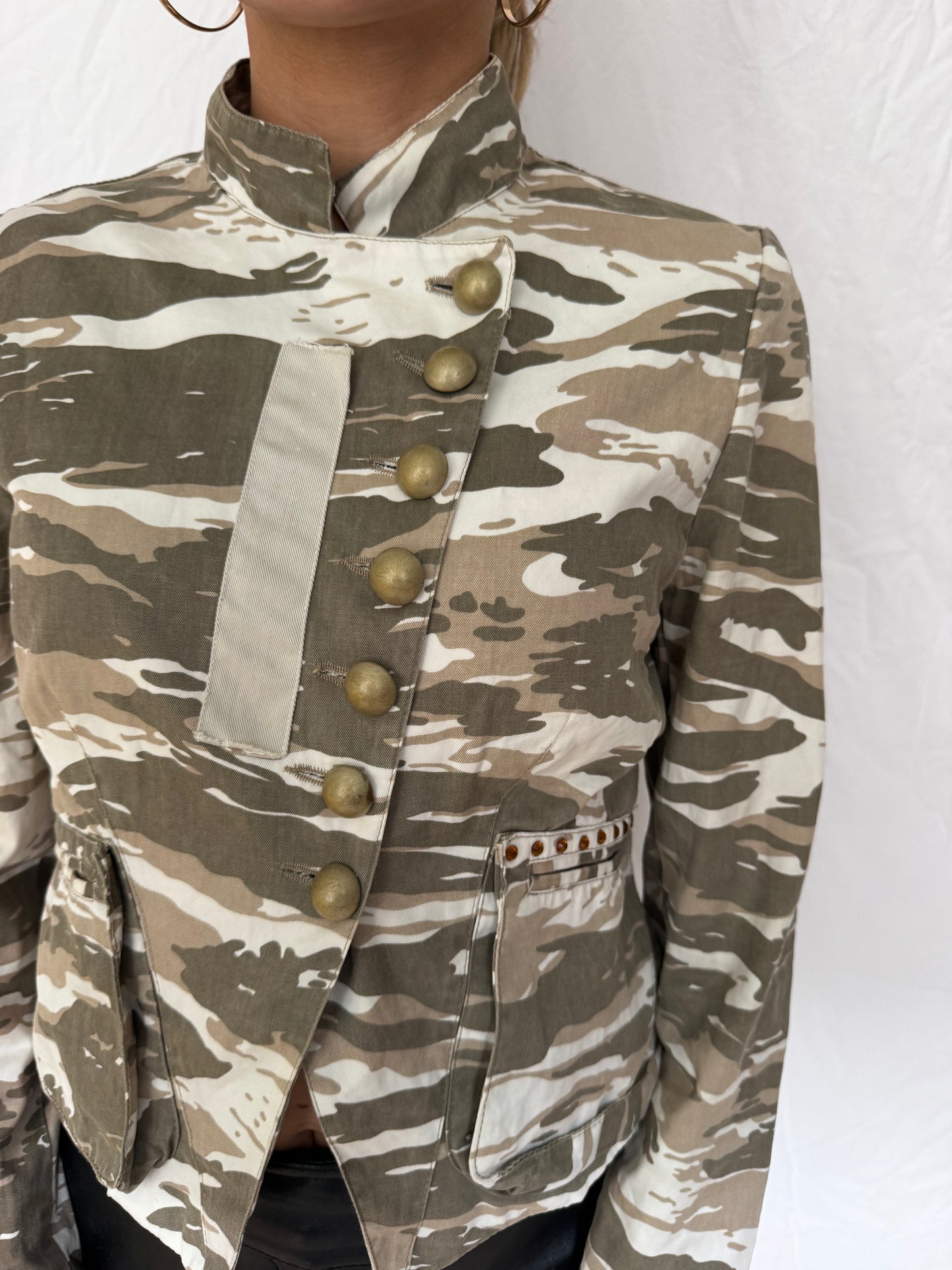 Napoleon Military Jacket Vintage Leather Trend 2yk Close Up