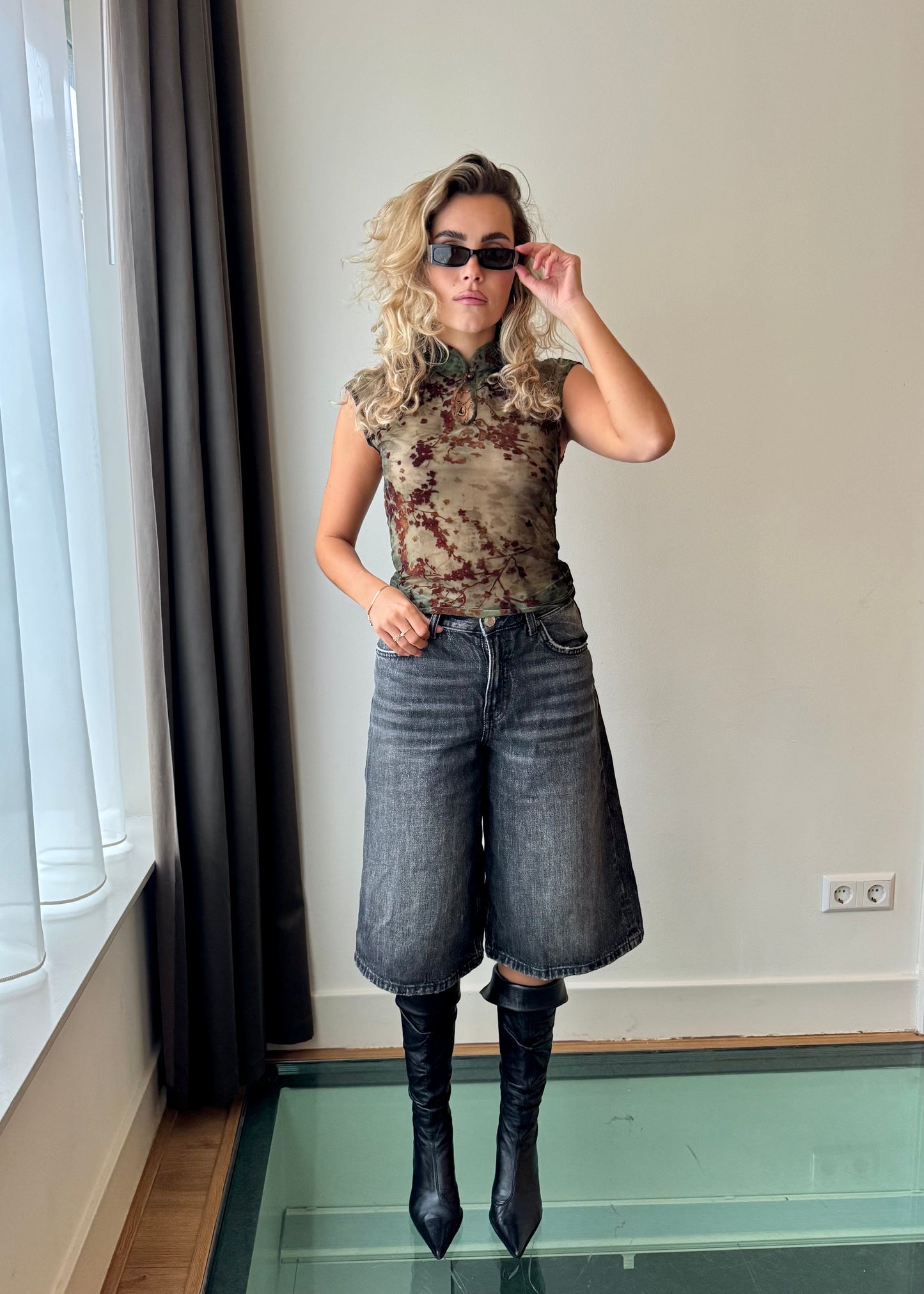 YSL  designerSUNGLASSES china sheer top leather vintage blazer denim jort vintage leather kitten heel boots