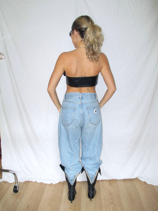 black leather vintage belt, vintage leather boots, designer gucci glasses, oversized jeans, tattoos