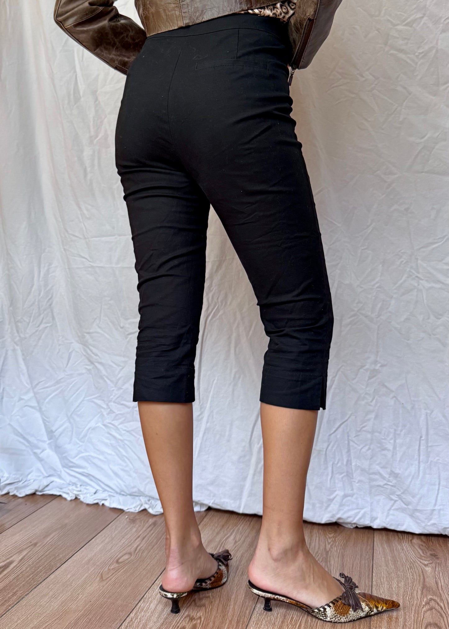 capri pants close up and tiger sex and the city kitten heels leather vintage