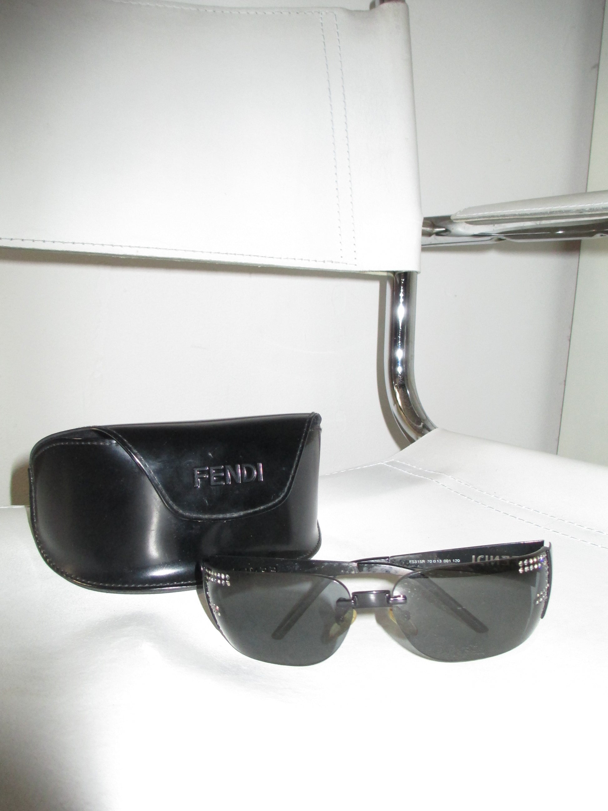 vintage sunglasses fendi 2yk designer with rhinestones with case